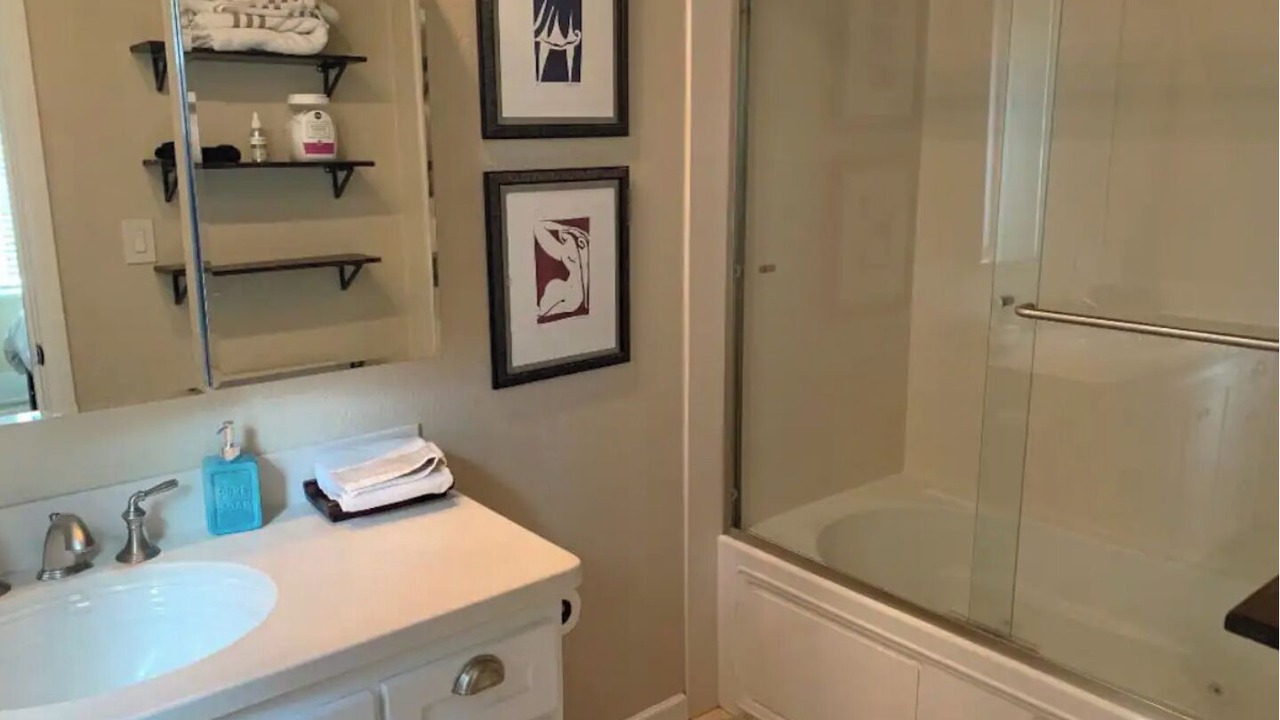 Photo of Bathroom in West Eugene