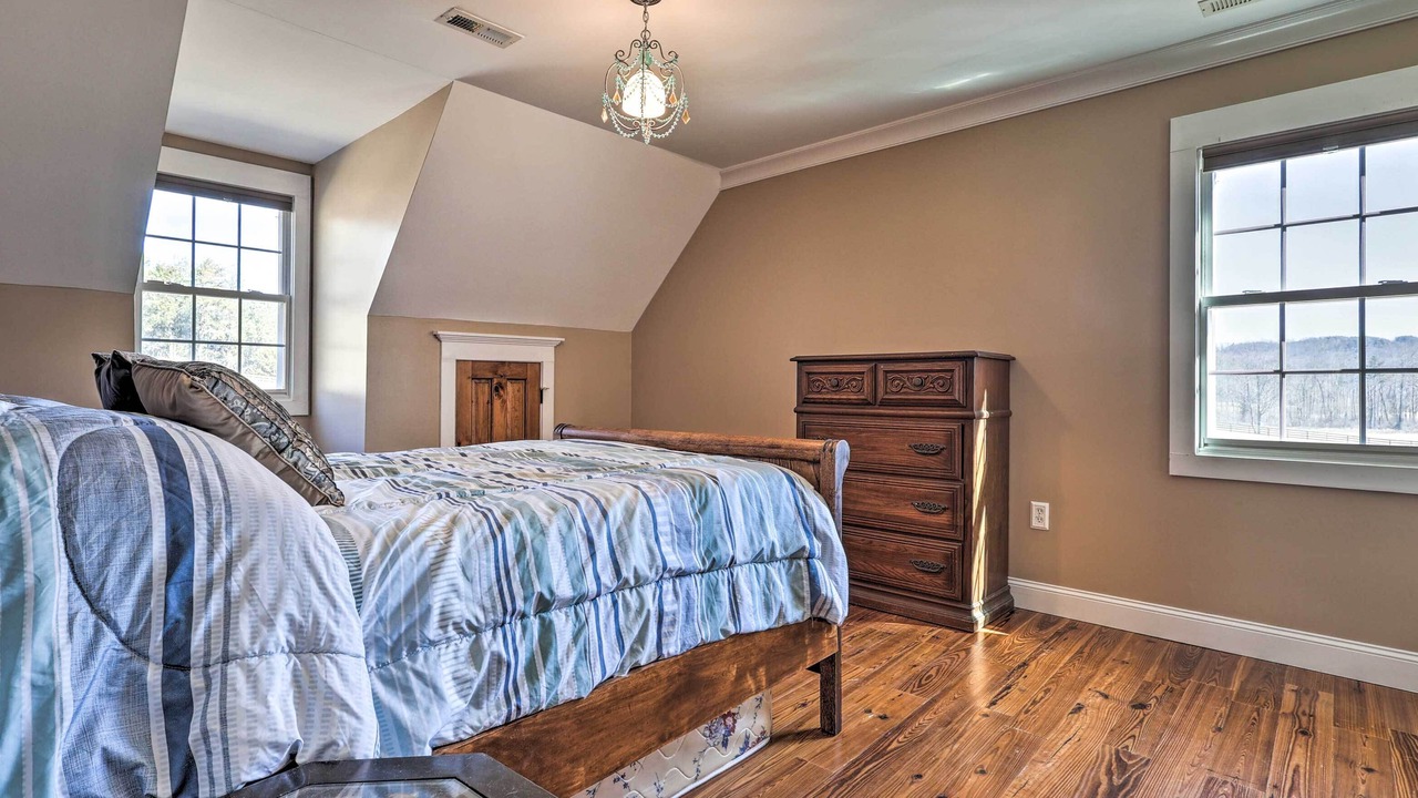 Photo of Bedroom in Falkville