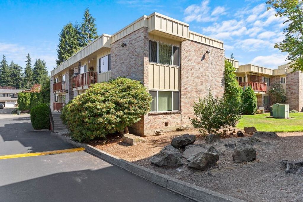 Photo of Outdoor in Everett