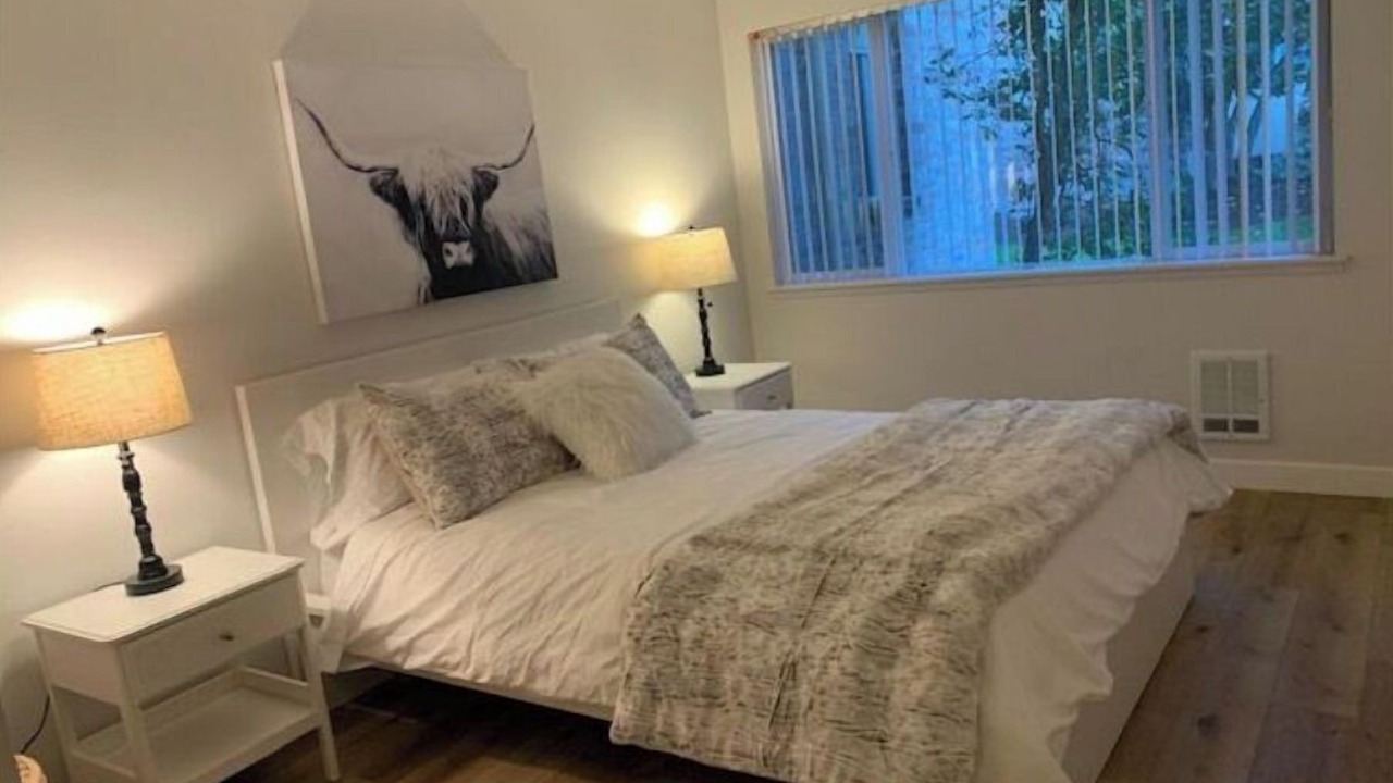 Photo of Bedroom in Everett