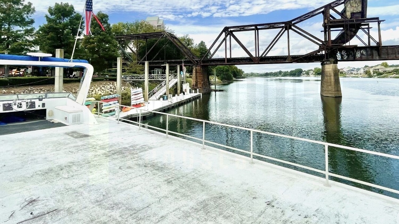 Photo of Outdoor in Downtown