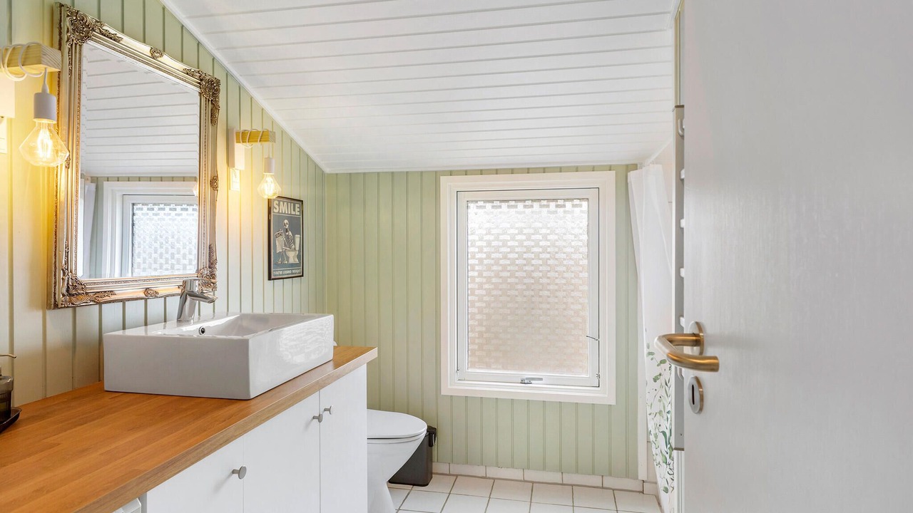 Photo of Bathroom in Vrist Strand