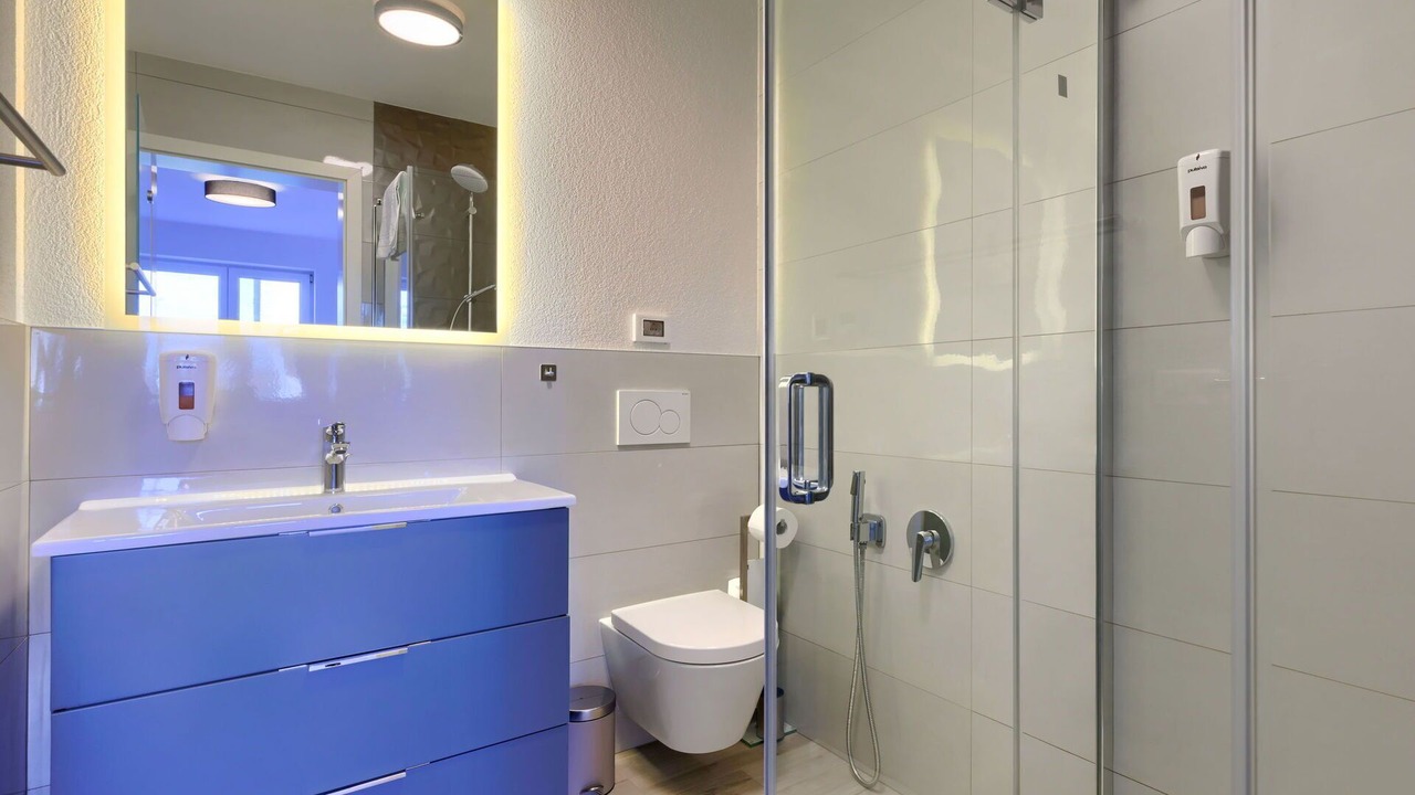 Photo of Bathroom in Murine