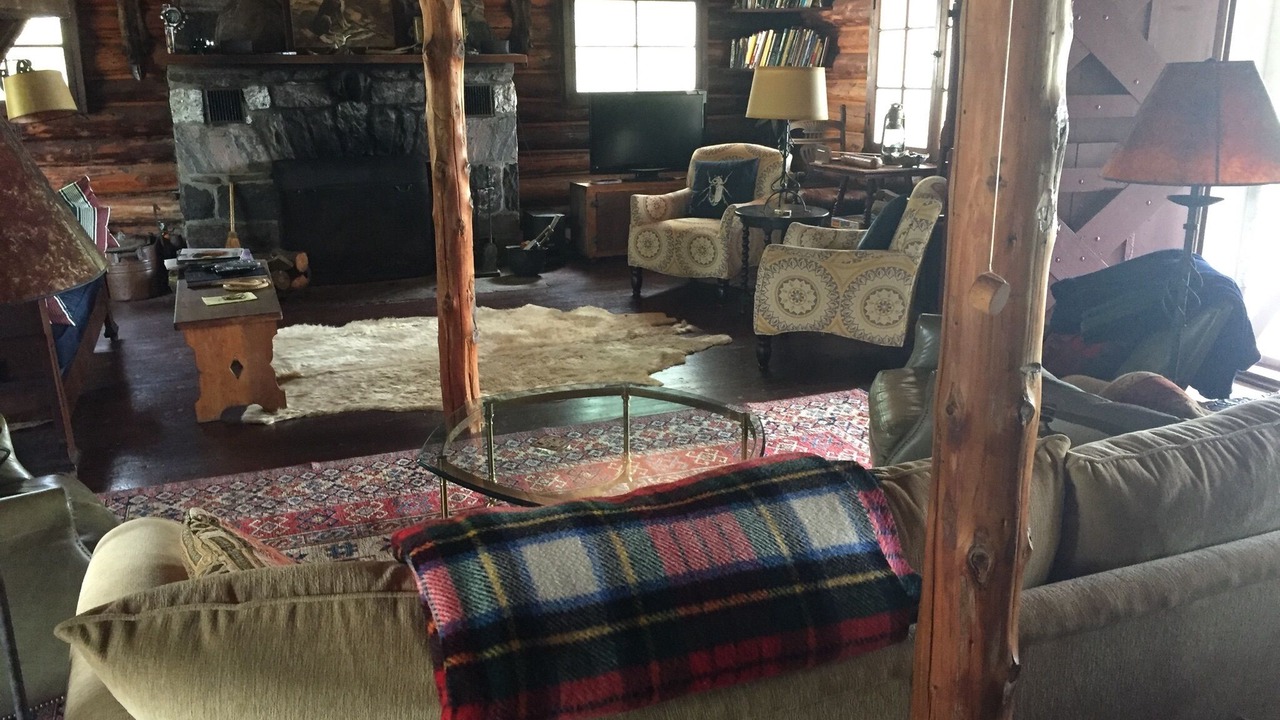 Photo of Livingroom in Byng Inlet