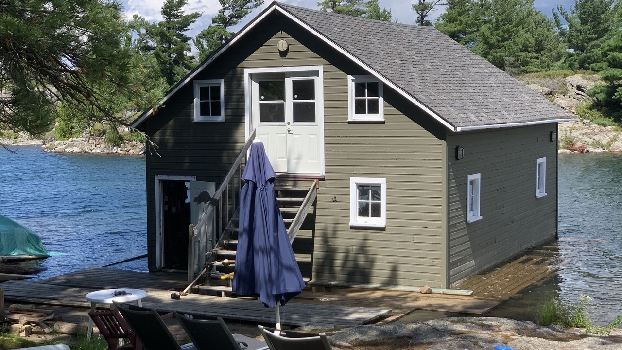 Photo of Outdoor in Byng Inlet