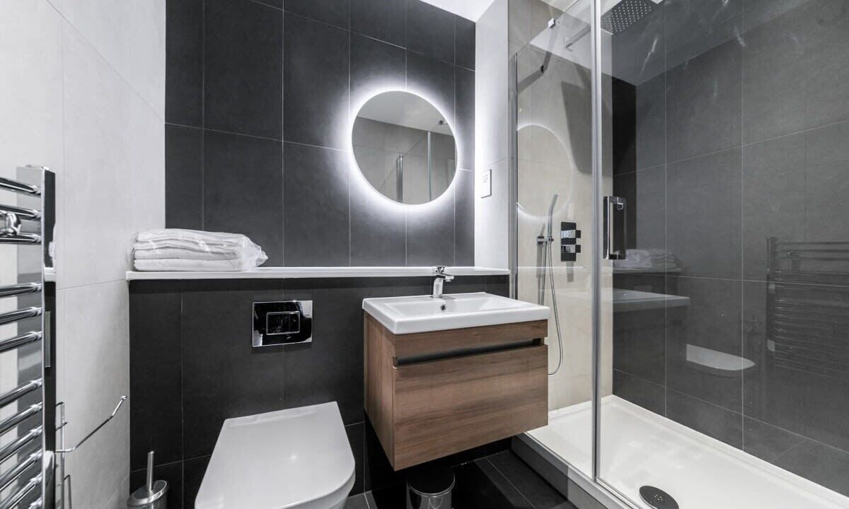 Photo of Bathroom in East Grinstead