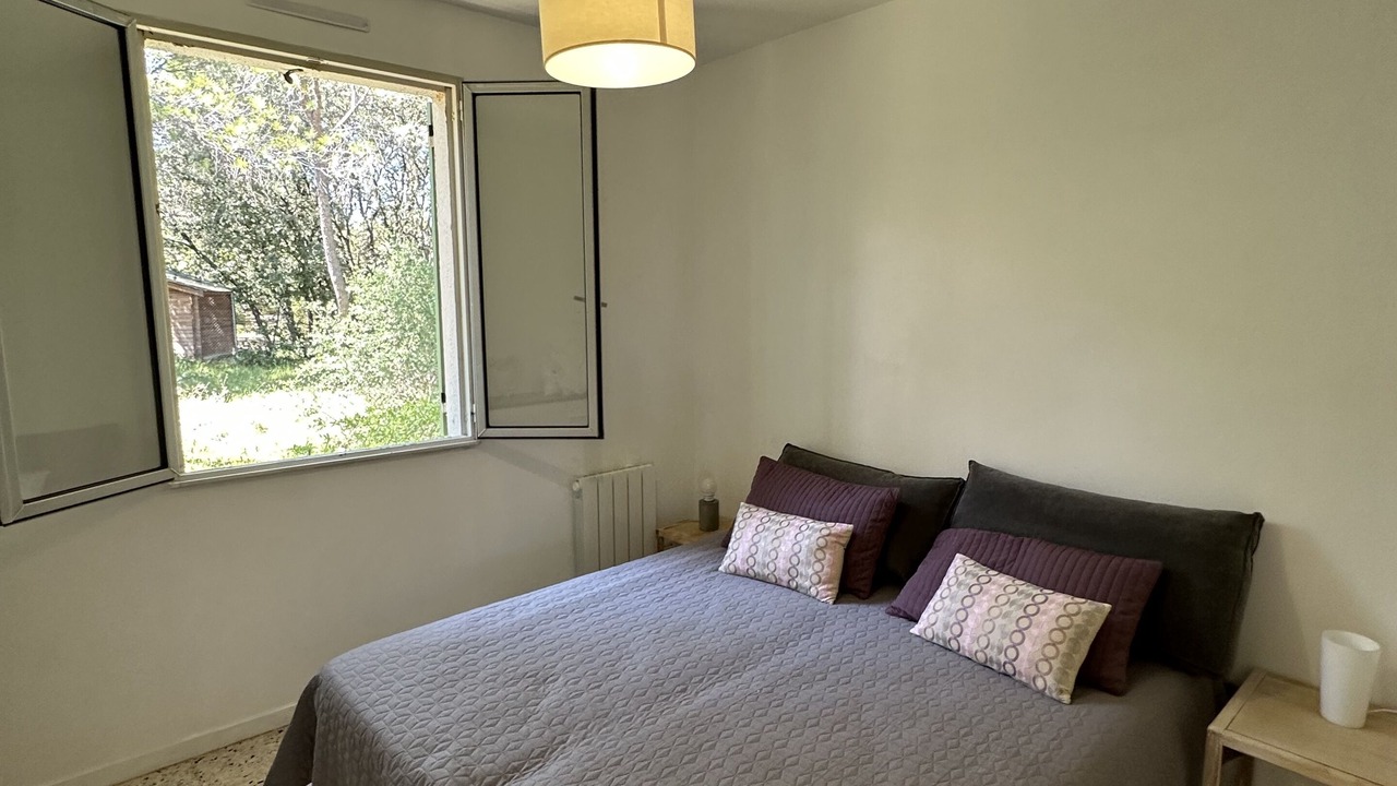 Photo of Bedroom in Uchaux