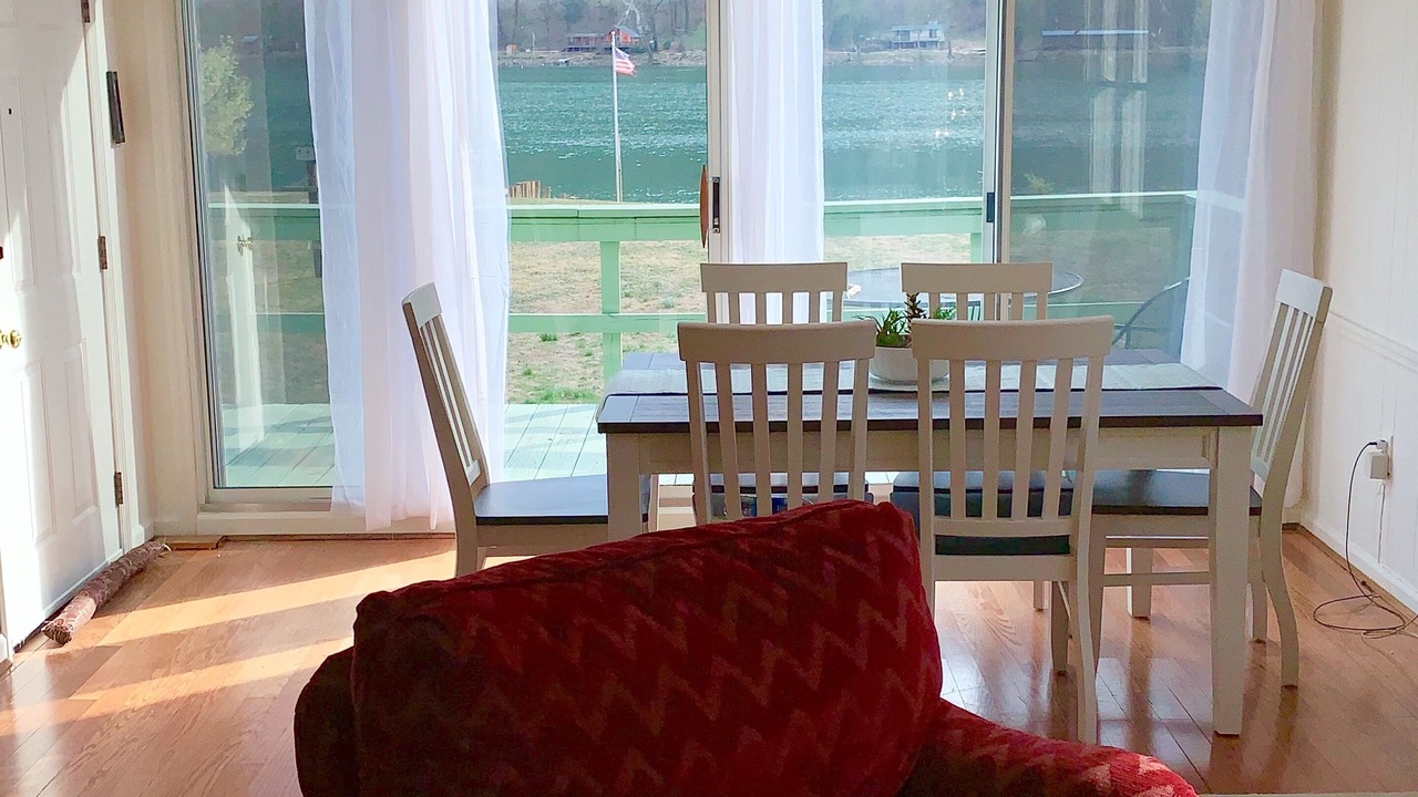 Photo of Livingroom in Gauley Bridge