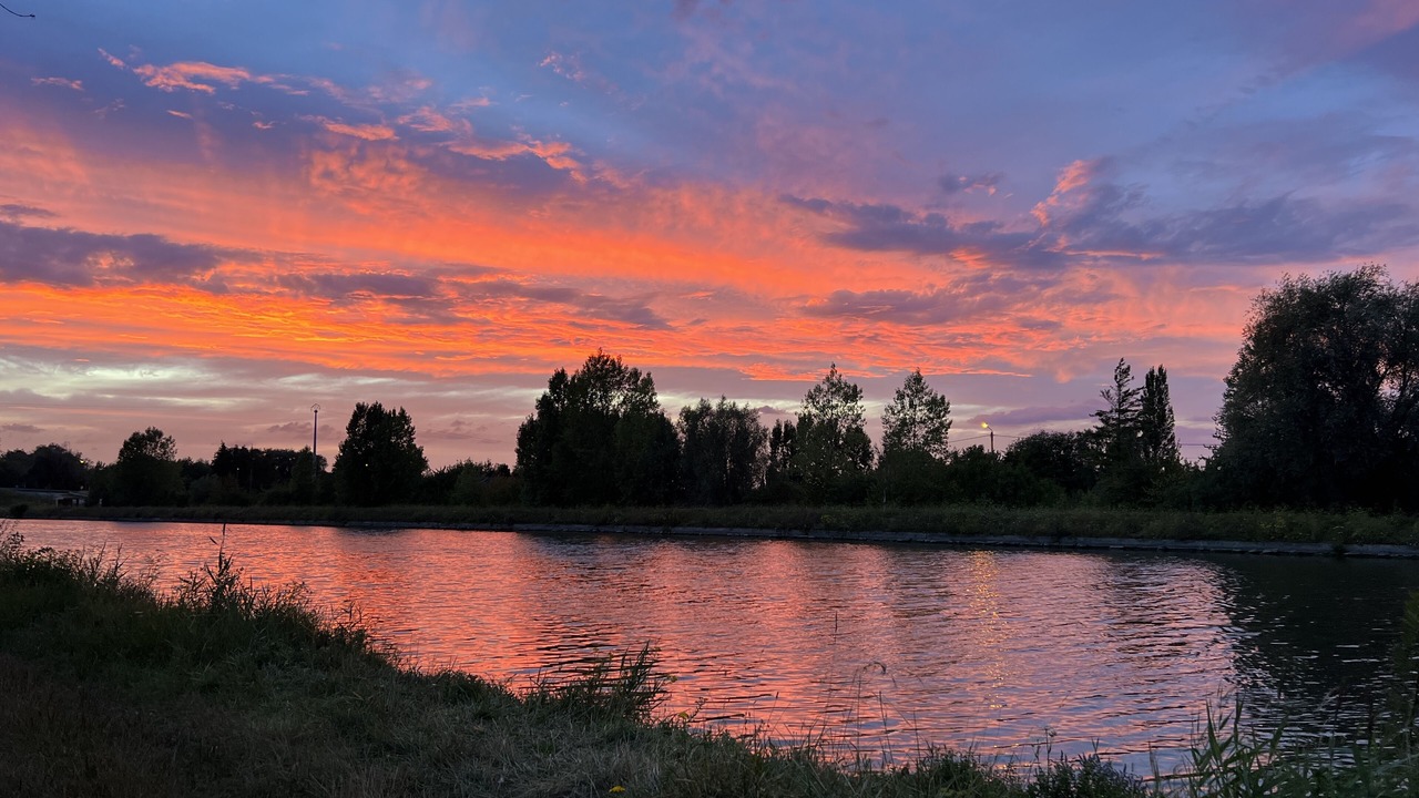 Photo of Others in Mont-Bernanchon