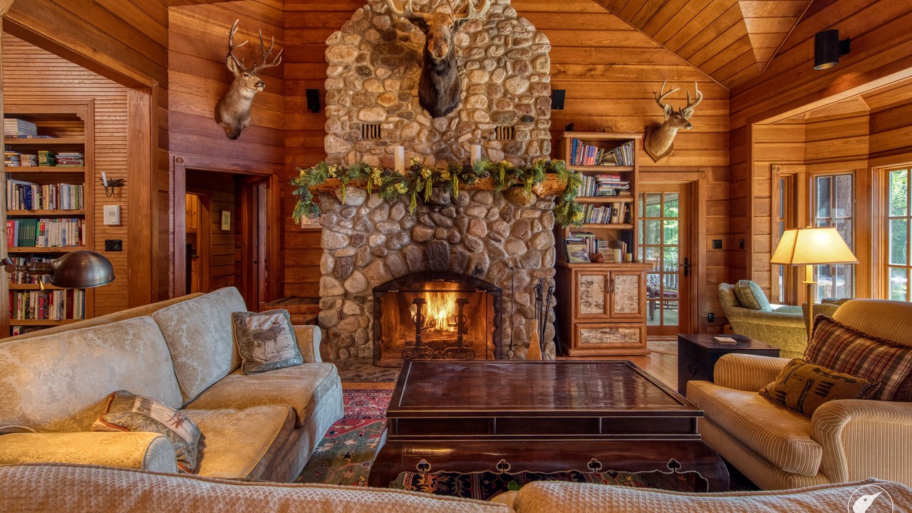 Photo of Livingroom in Tupper Lake