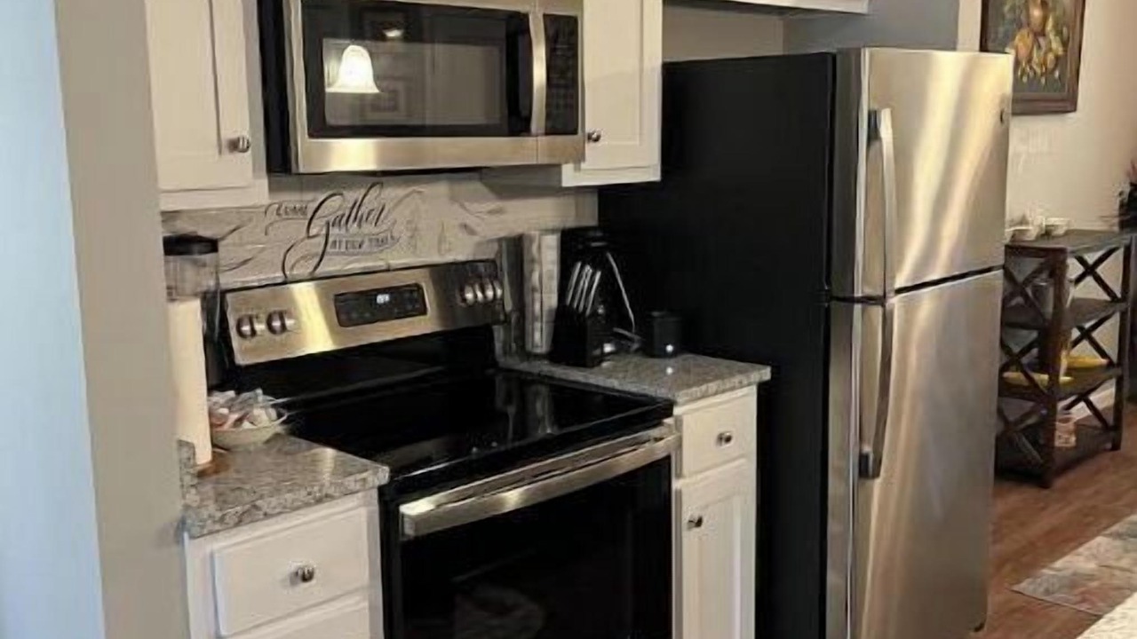 Photo of Kitchen in Valdosta