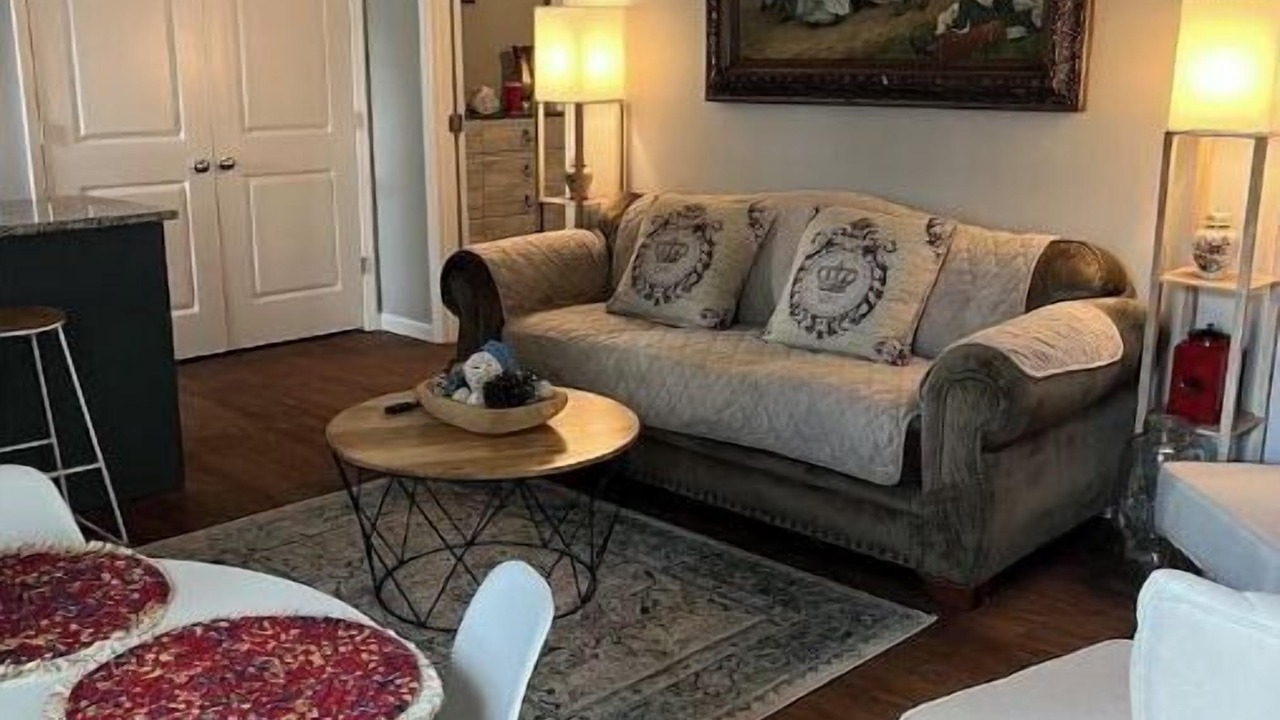 Photo of Livingroom in Valdosta