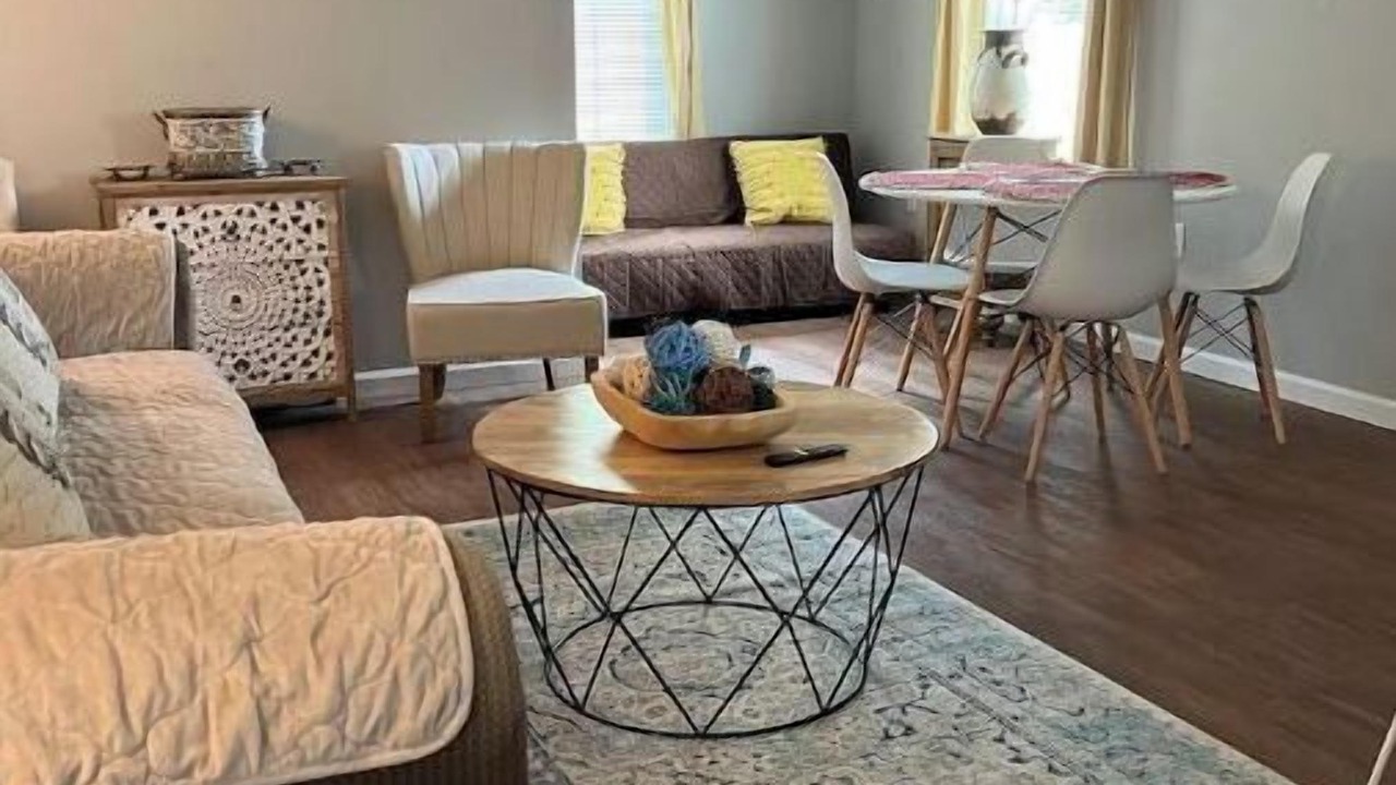 Photo of Livingroom in Valdosta