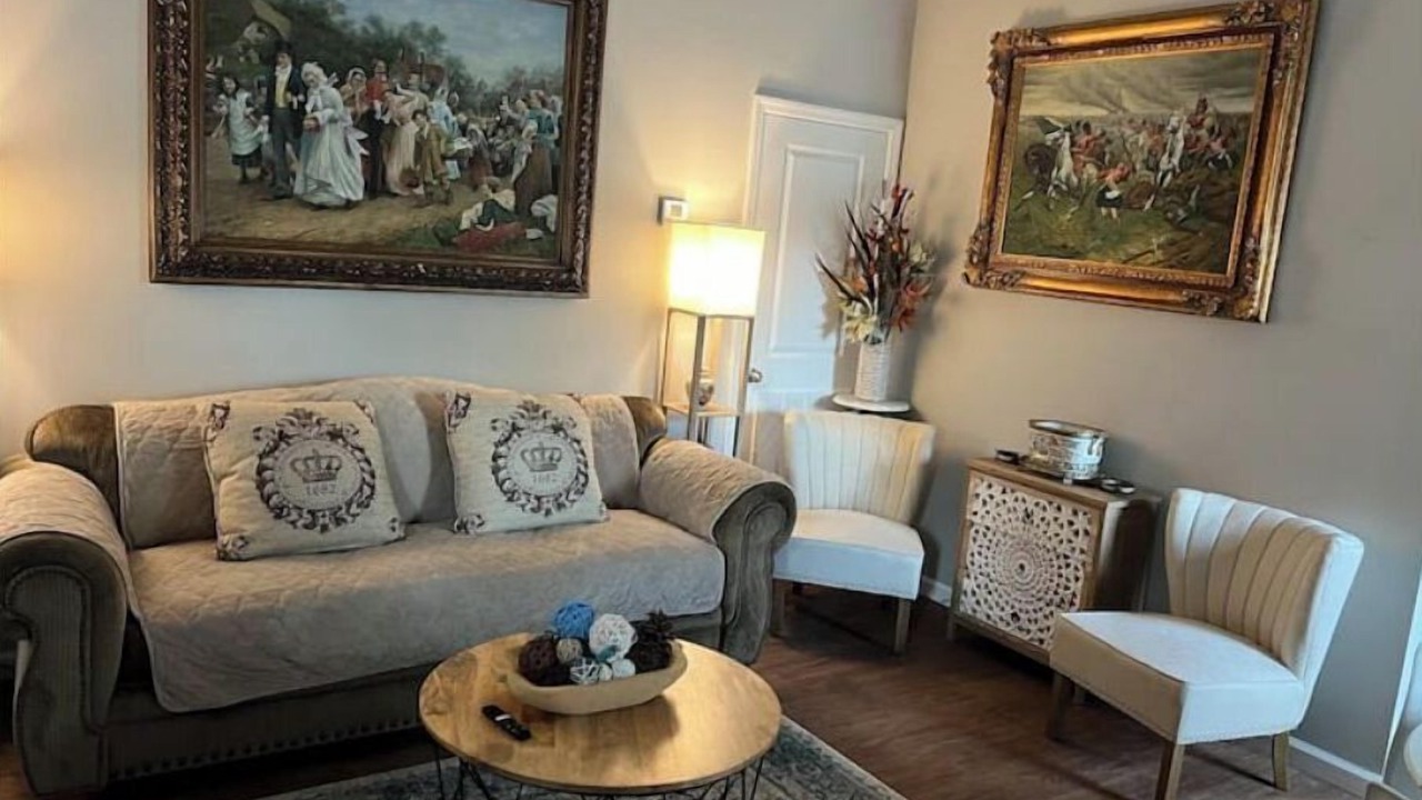 Photo of Livingroom in Valdosta