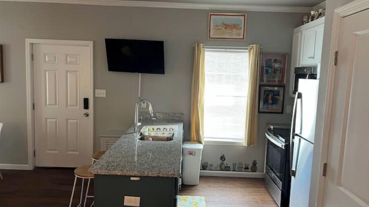 Photo of Kitchen in Valdosta