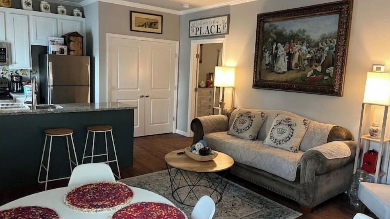 Photo of Livingroom in Valdosta