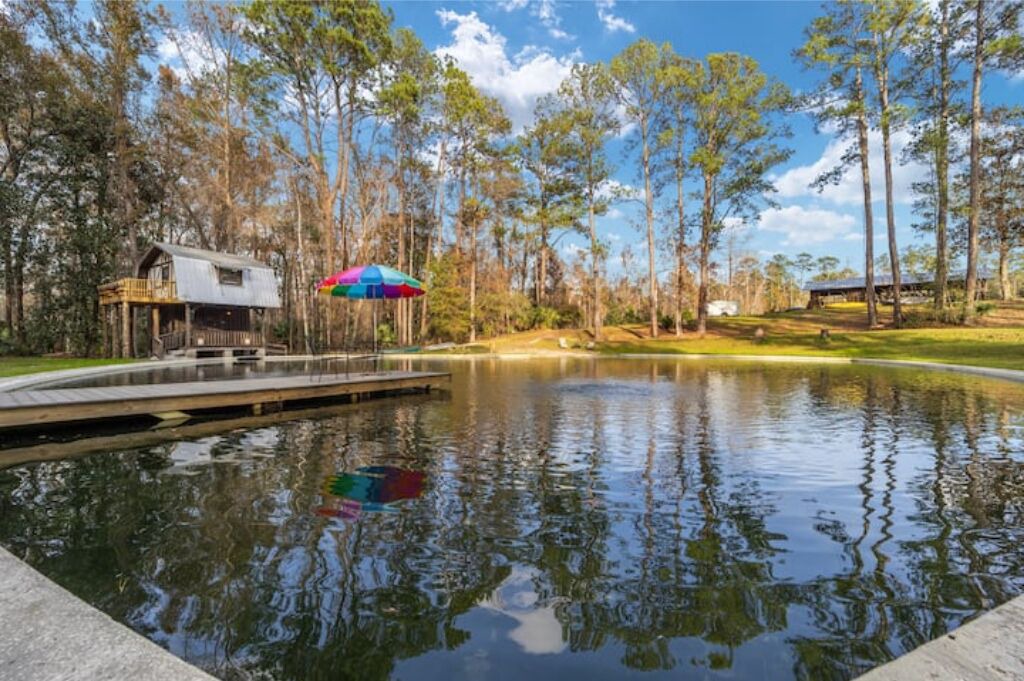 Photo of Outdoor in Edgar