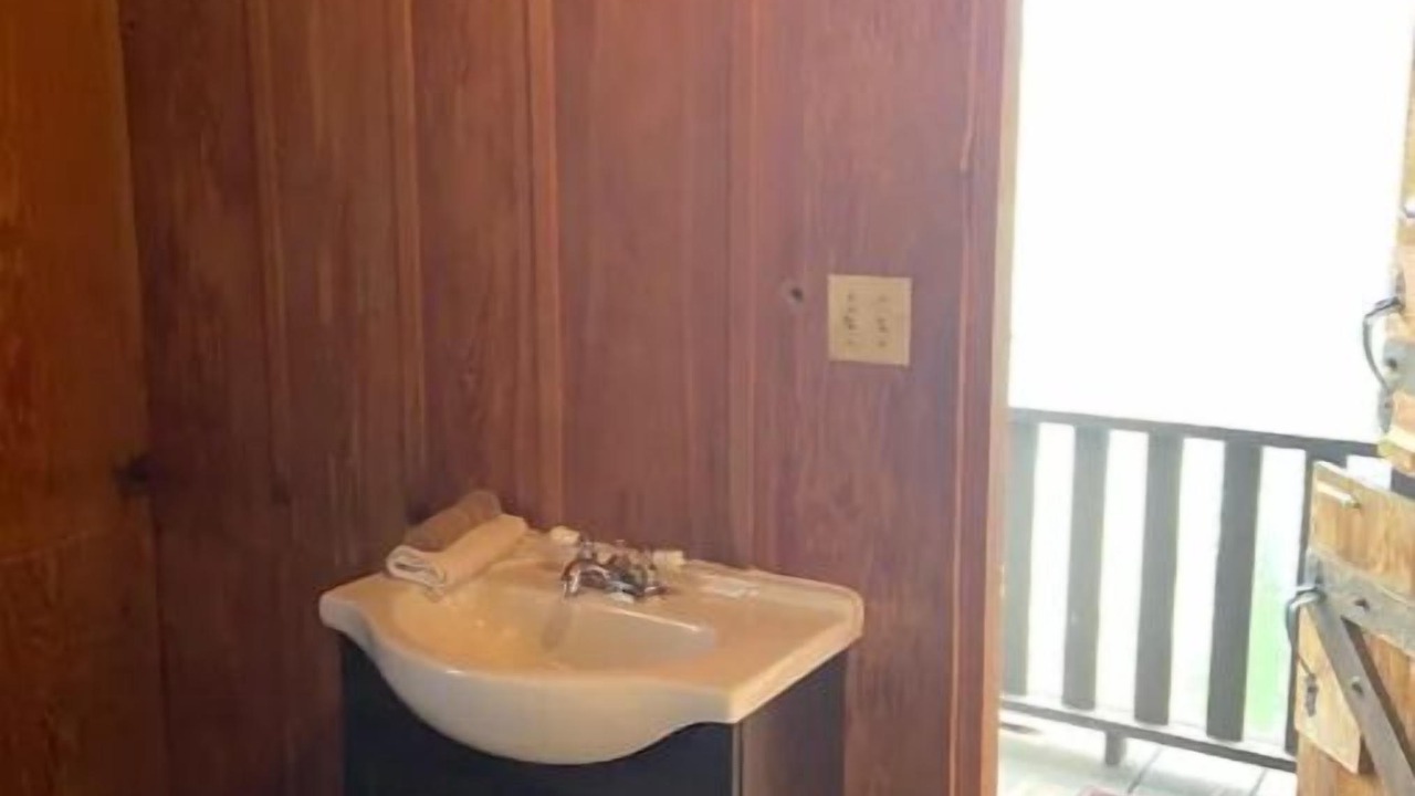 Photo of Others in Edgar