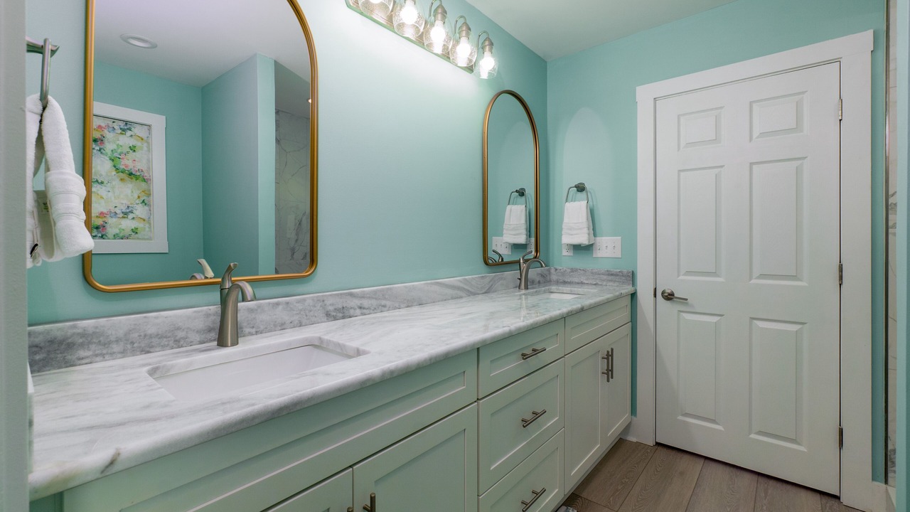 Photo of Bathroom in Indian Beach