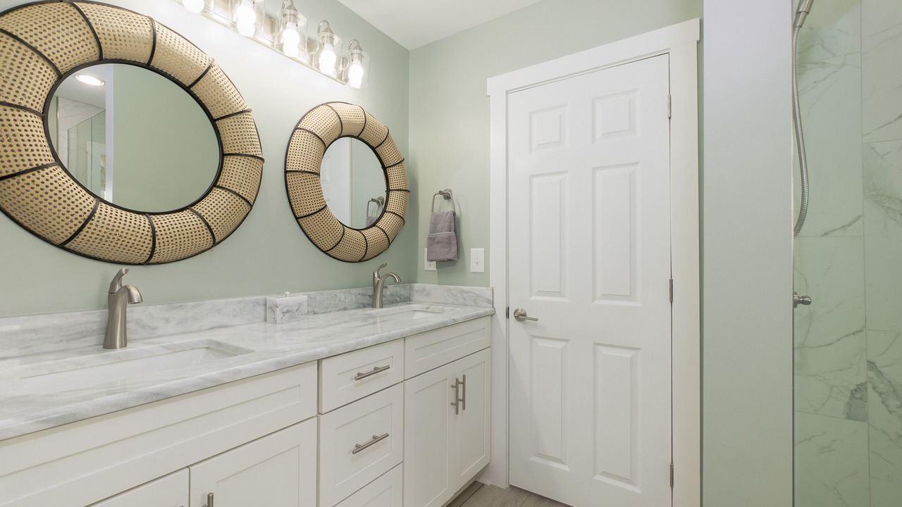 Photo of Bathroom in Indian Beach