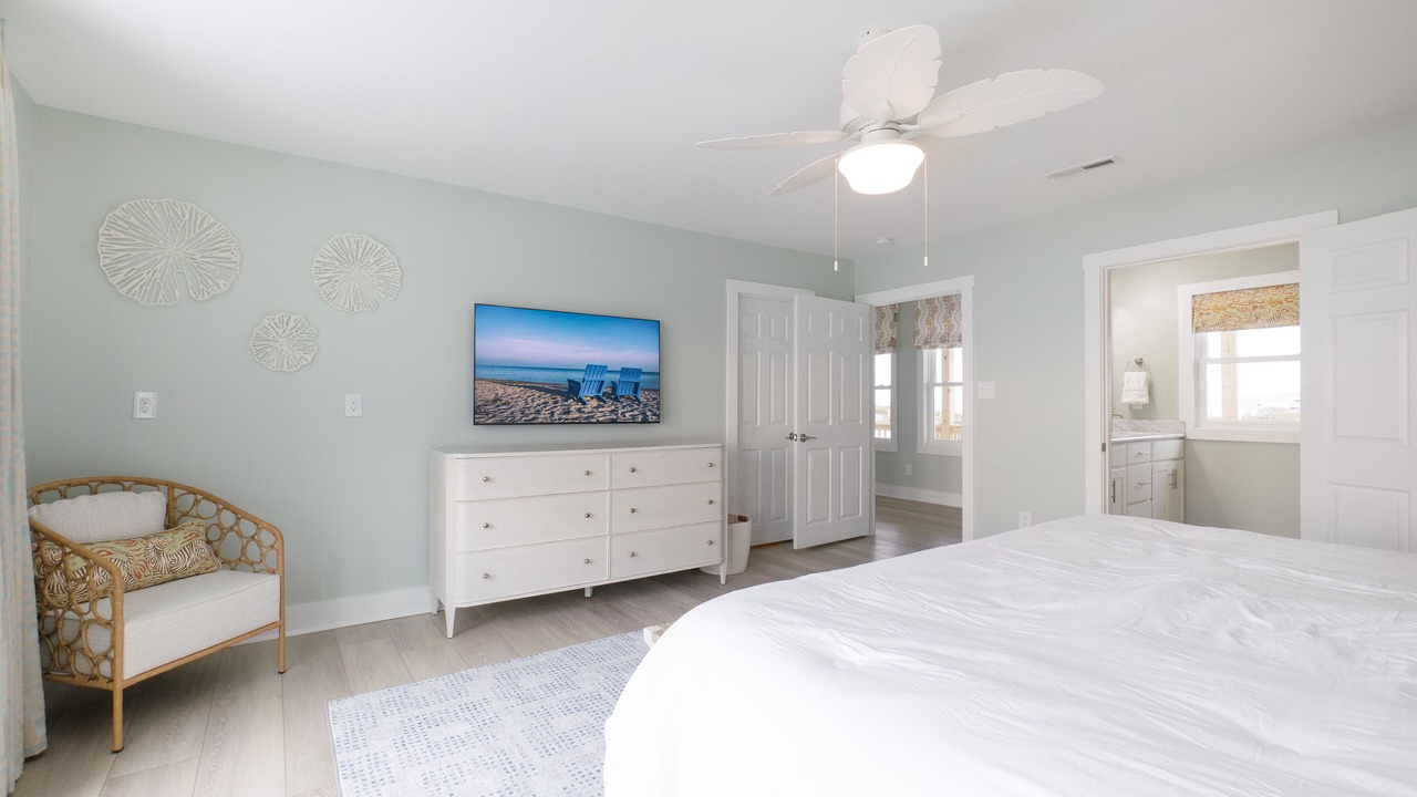 Photo of Bedroom in Indian Beach