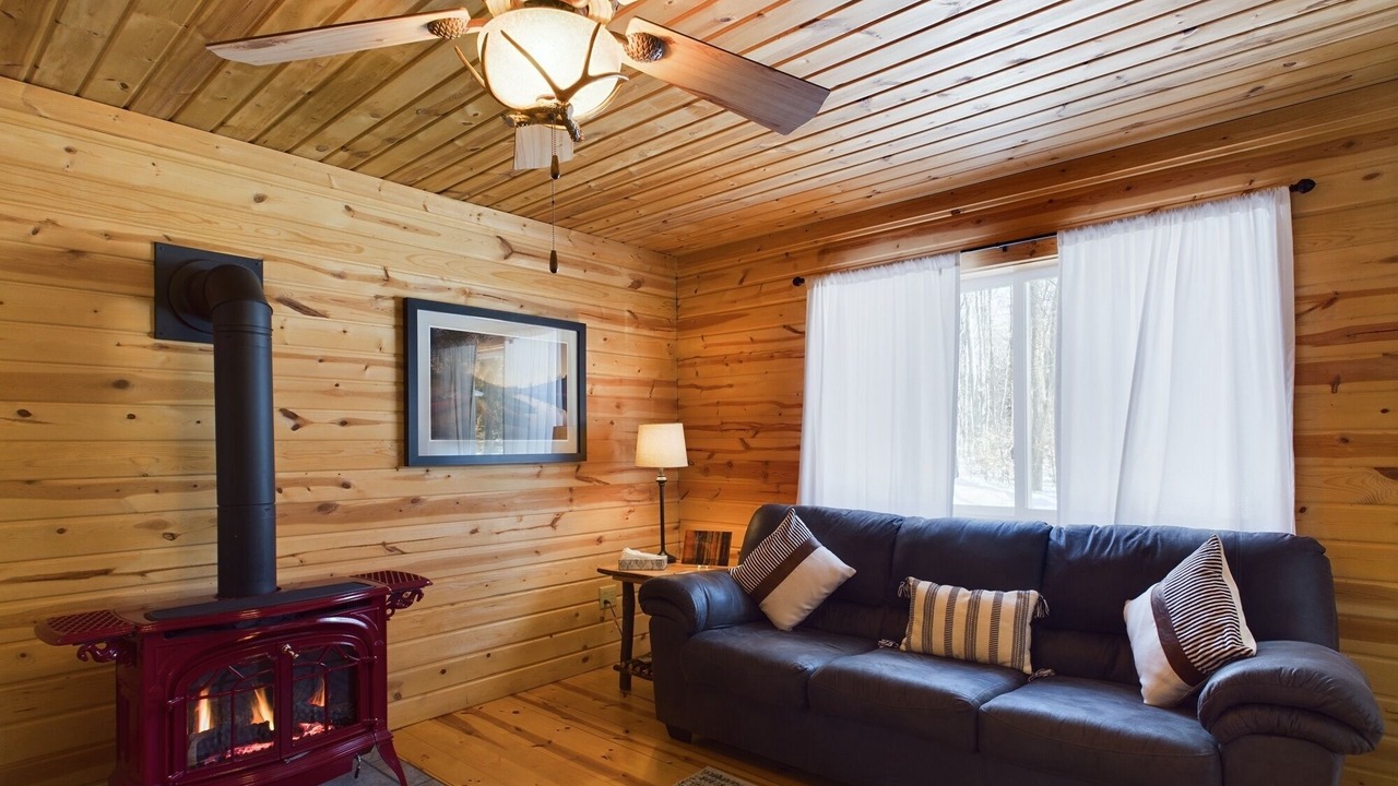 Photo of Livingroom in Munising