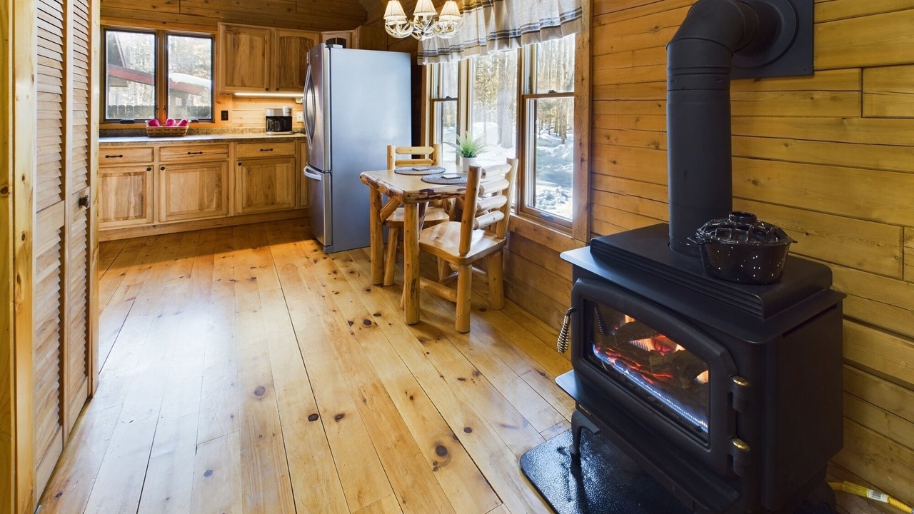 Photo of Kitchen in Munising
