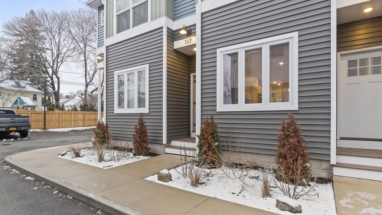 Photo of Outdoor in Rochester