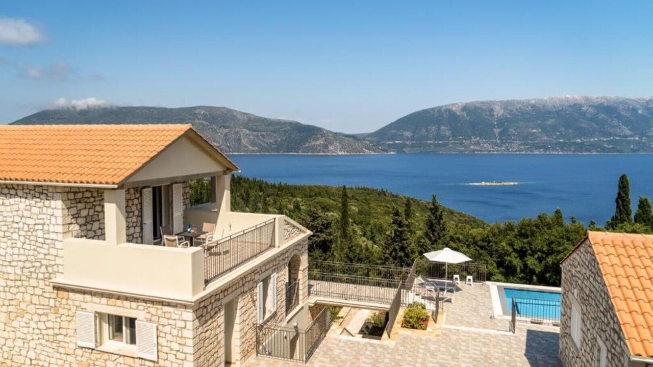 Photo of Patio Balcony in Evreti