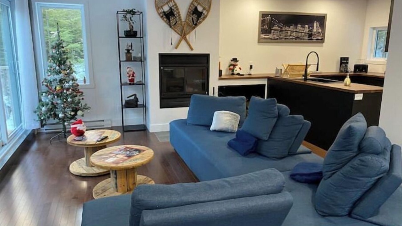 Photo of Livingroom in Lac Beauport