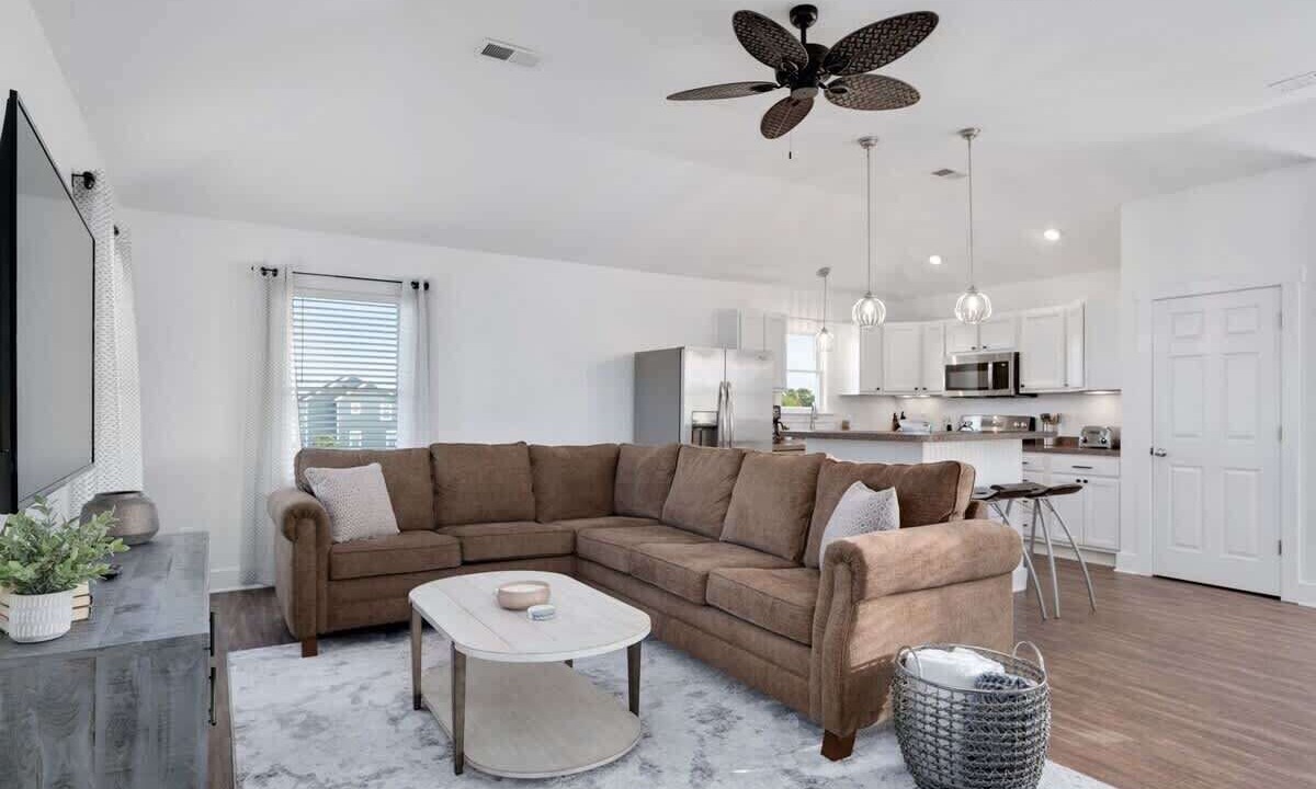 Photo of Livingroom in Colington