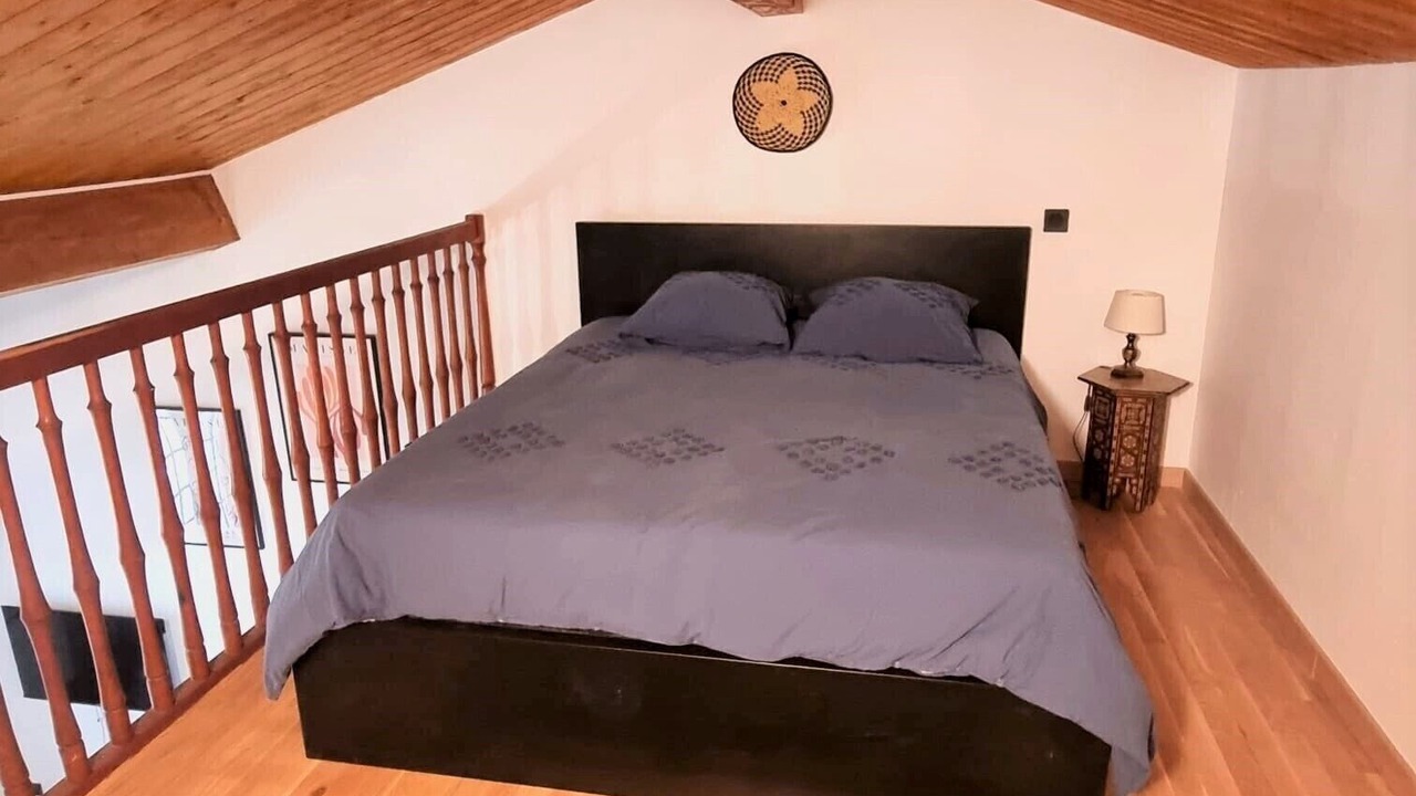 Photo of Bedroom in Charbonnieres-les-Bains