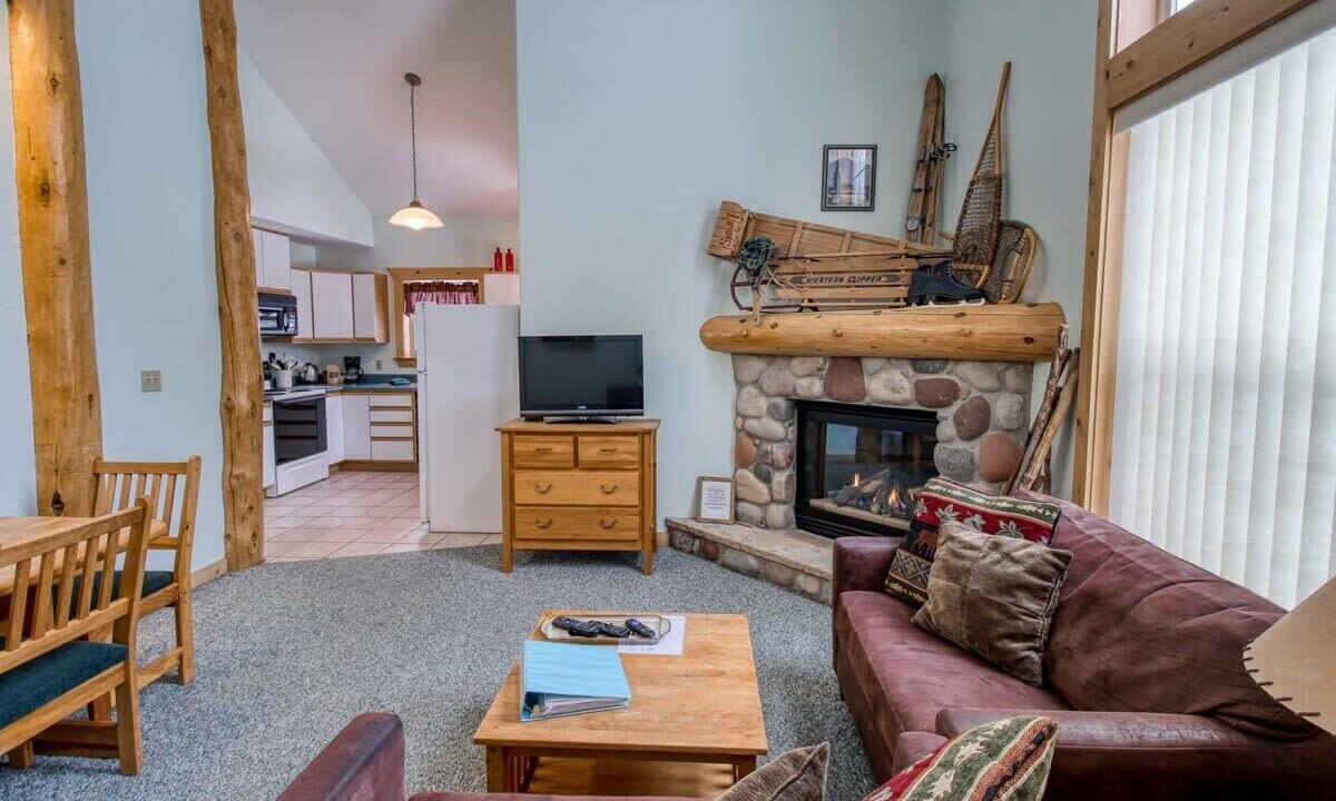 Photo of Livingroom in Leadville