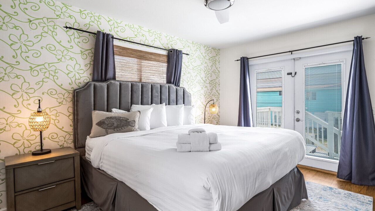 Photo of Bedroom in Crescent Beach