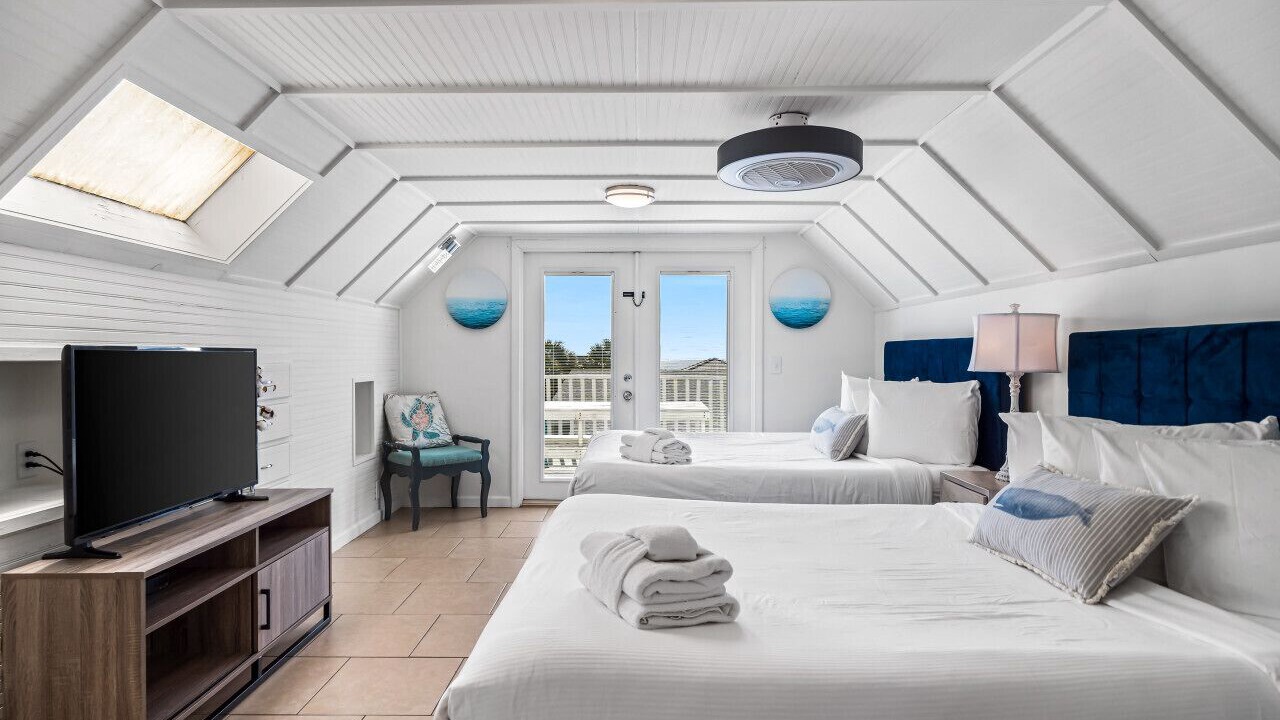 Photo of Bedroom in Crescent Beach