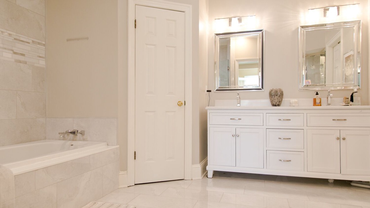 Photo of Bathroom in Olive Branch