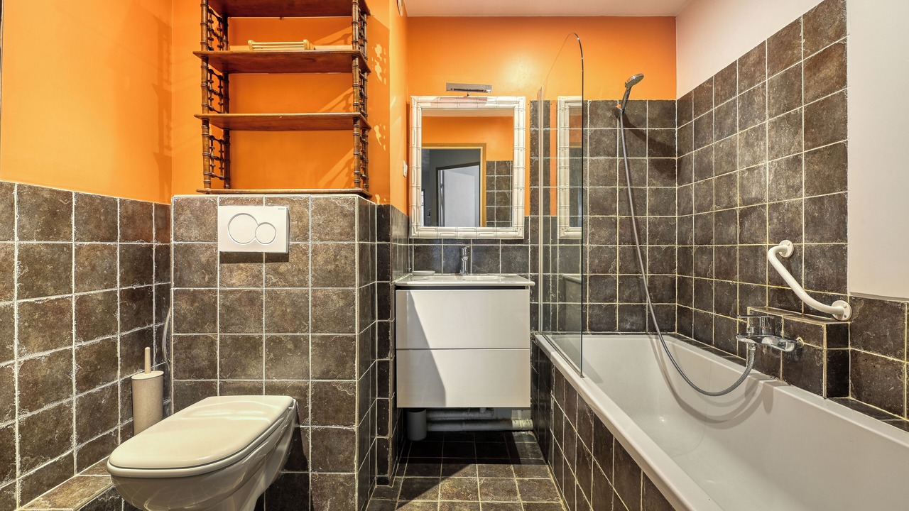 Photo of Bathroom in Belleville