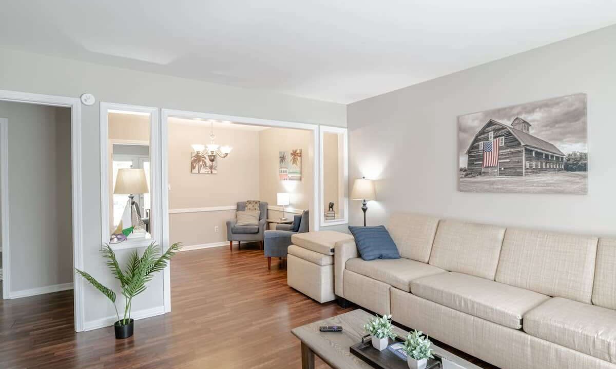 Photo of Bedroom in Mobile