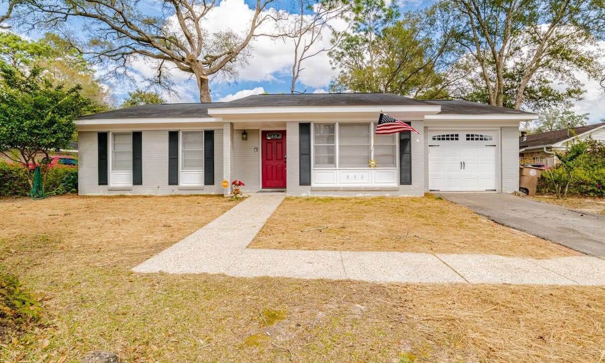 Photo of Outdoor in Mobile