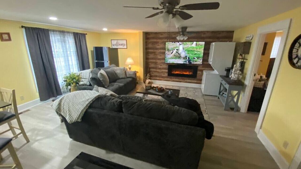 Photo of Livingroom in Lancaster