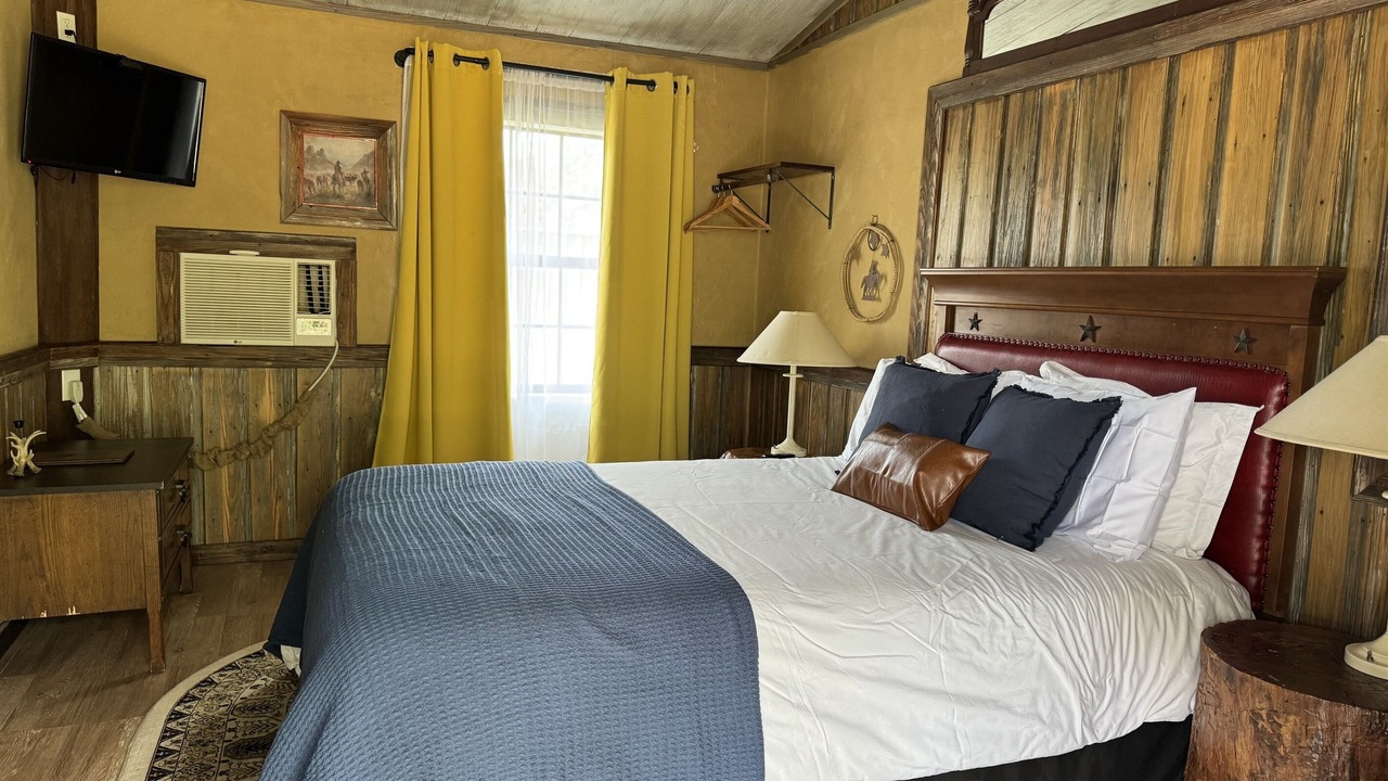 Photo of Bedroom in Christoval