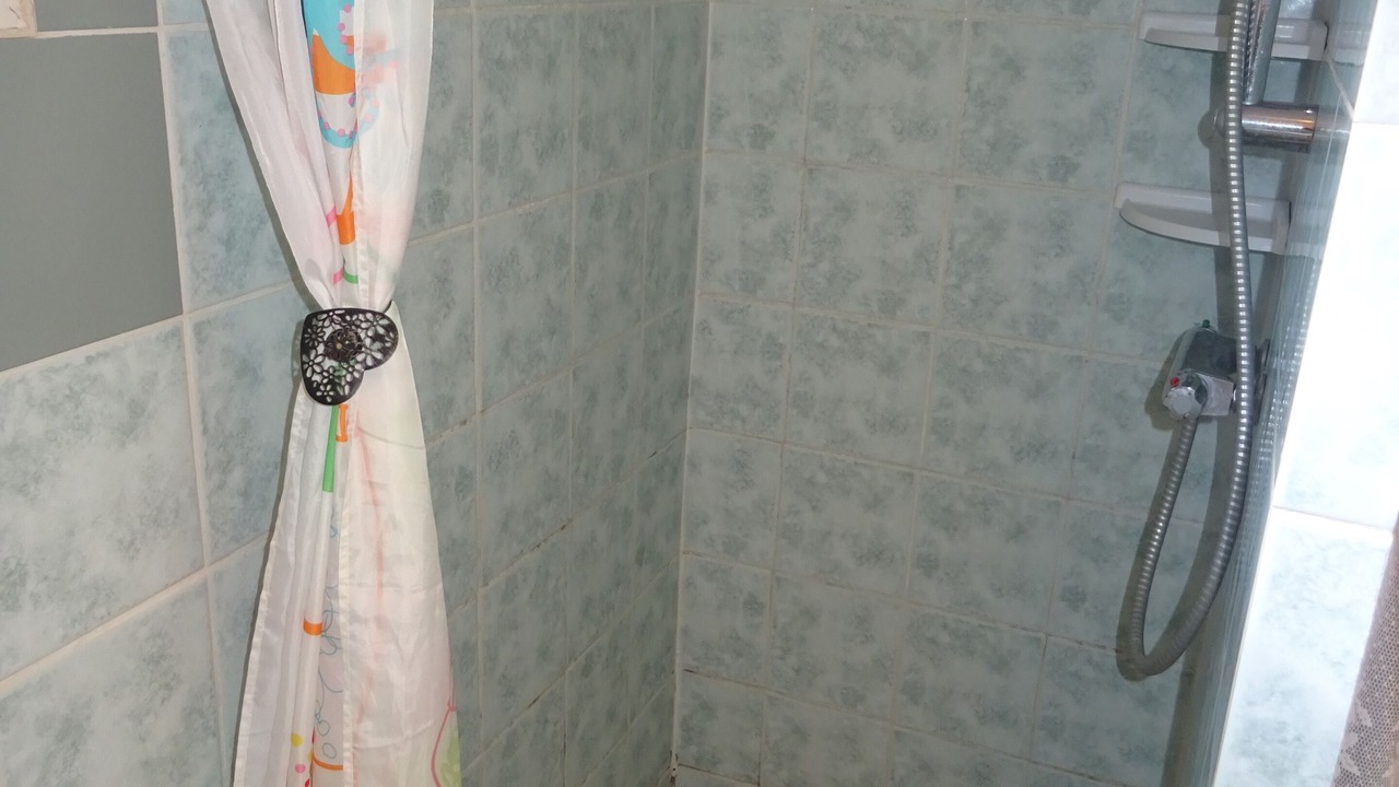 Photo of Bathroom in Biol
