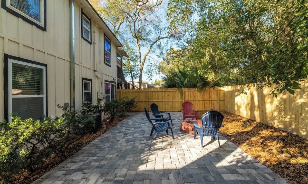 Photo of Patio Balcony in South Riverside