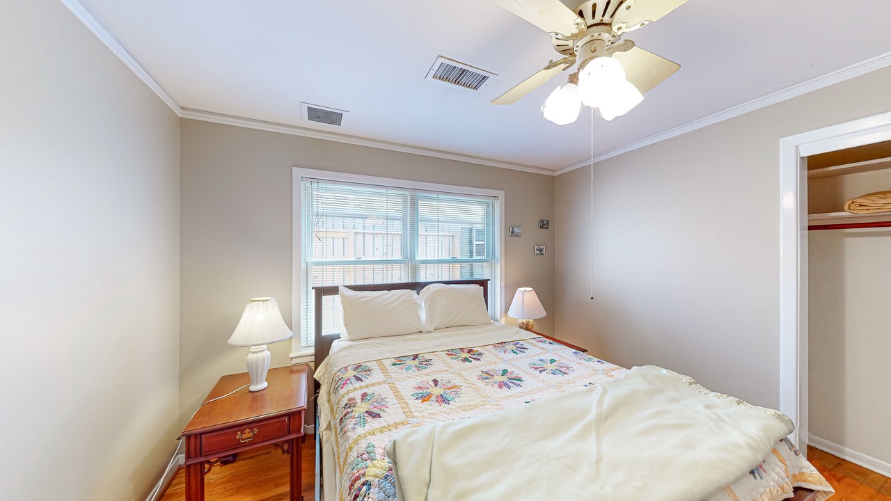 Photo of Bedroom in Westbury