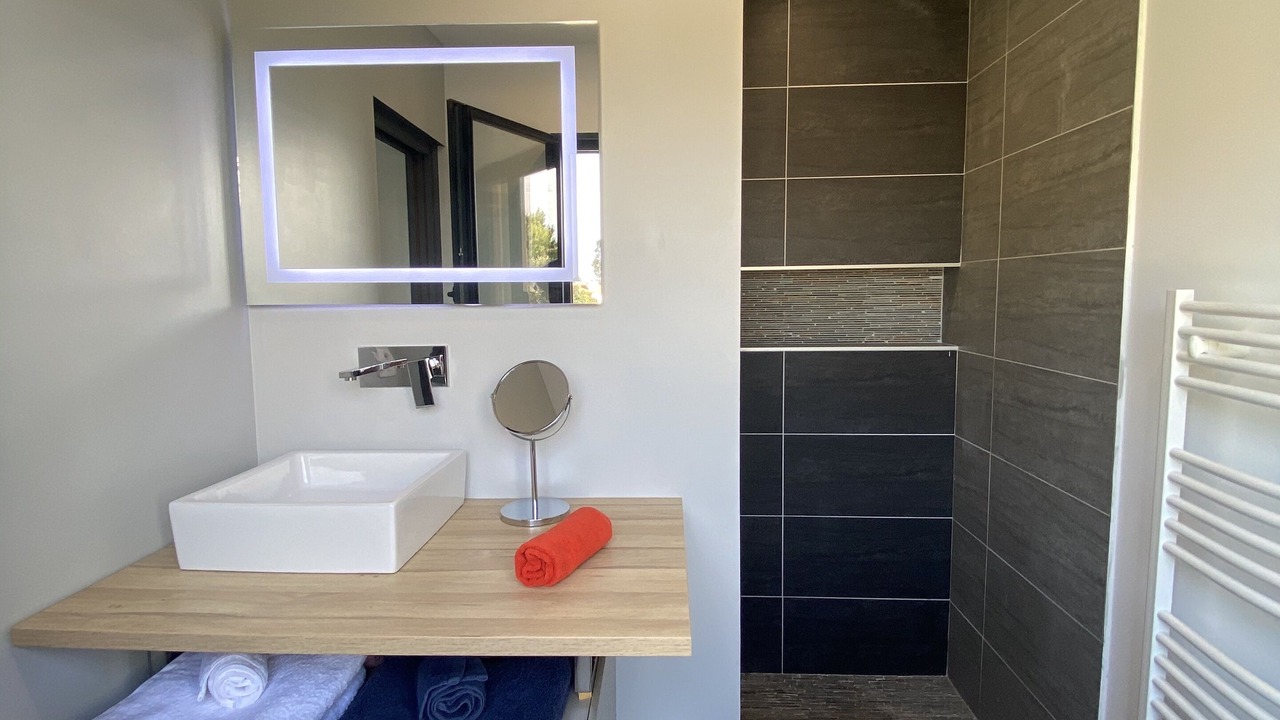 Photo of Bathroom in Villeneuve-les-Avignon