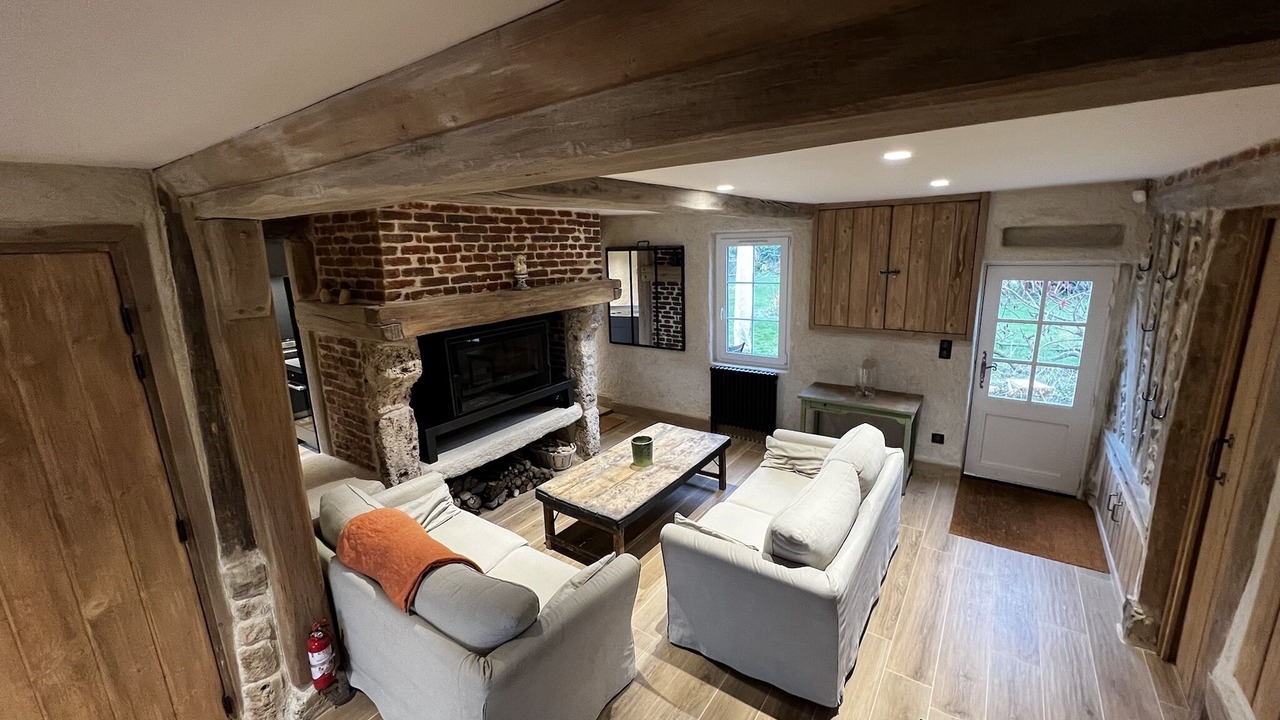 Photo of Livingroom in Fiquefleur-Equainville