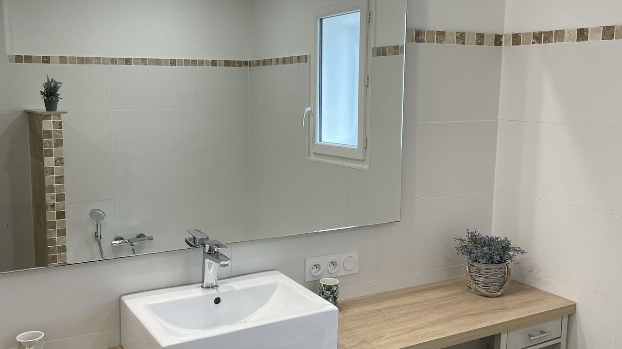 Photo of Bathroom in Bourcefranc-le-Chapus