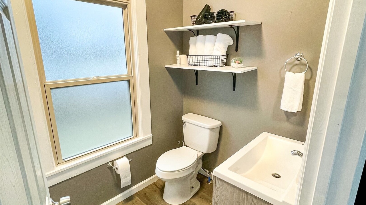 Photo of Bathroom in Gray Summit