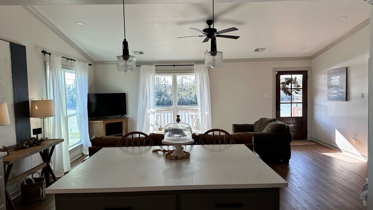 Photo of Livingroom in Moss Bluff