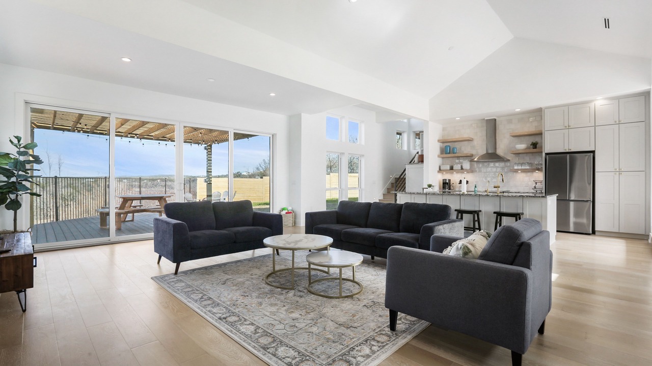 Photo of Livingroom in Paleface Park